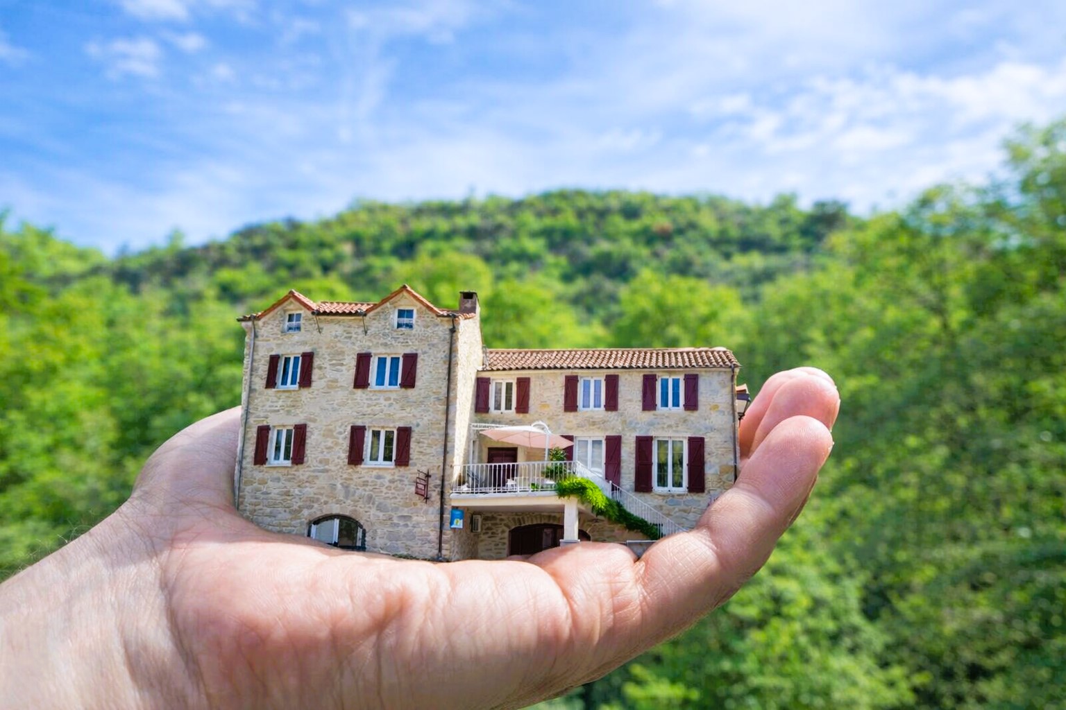 maison d hotes de charme avec piscine proche de millau
